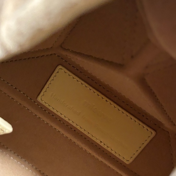 Mlouye Sera Tote - Picture 3 of 13